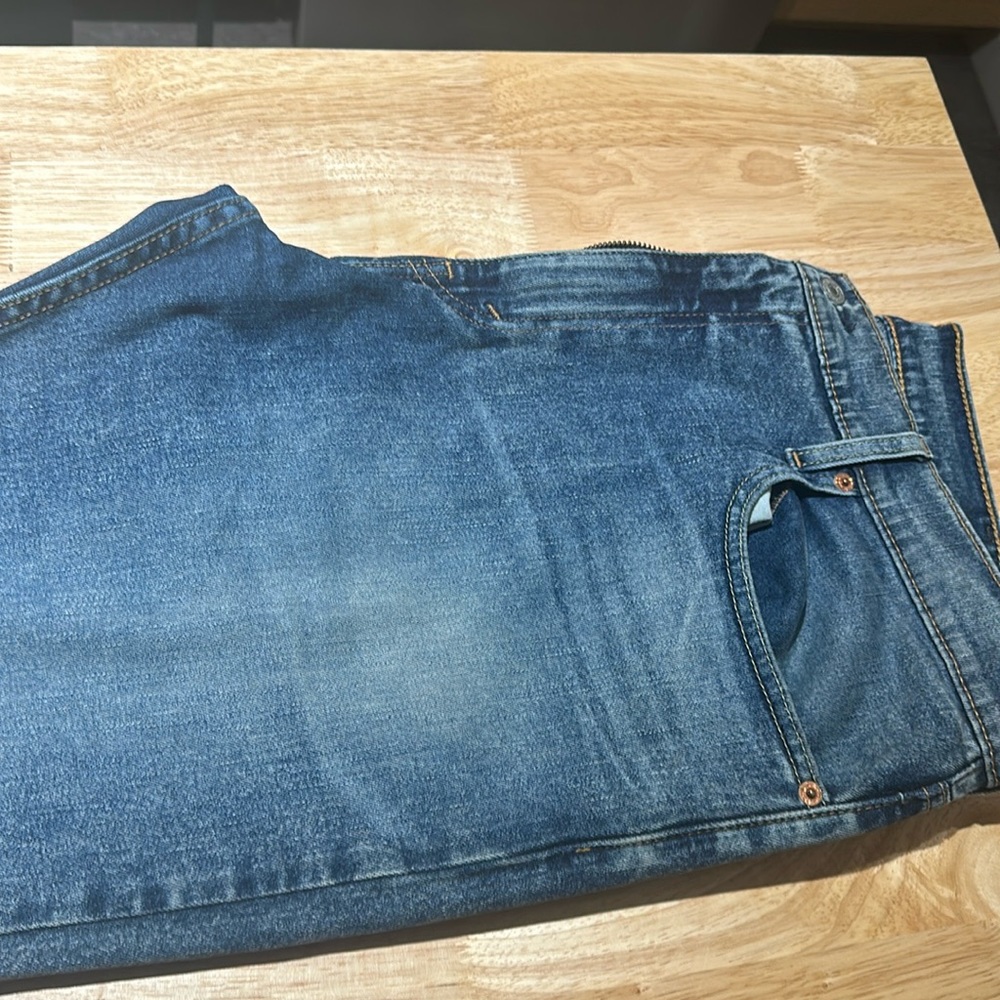 Levi 512 jeans - waist 38, length 30